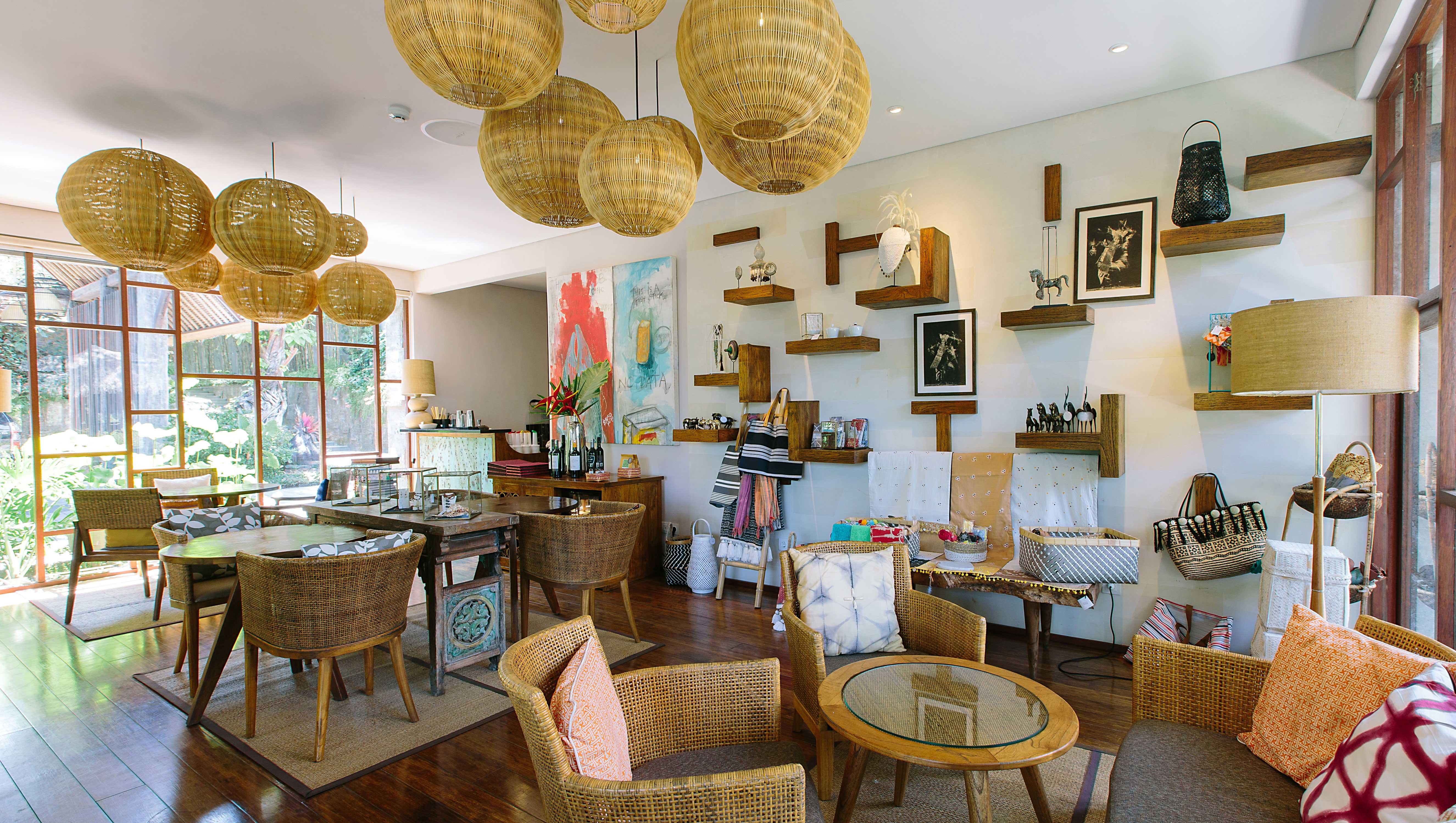 Tejaprana Resort & Spa Ubud Exteriér fotografie The interior of the gallery