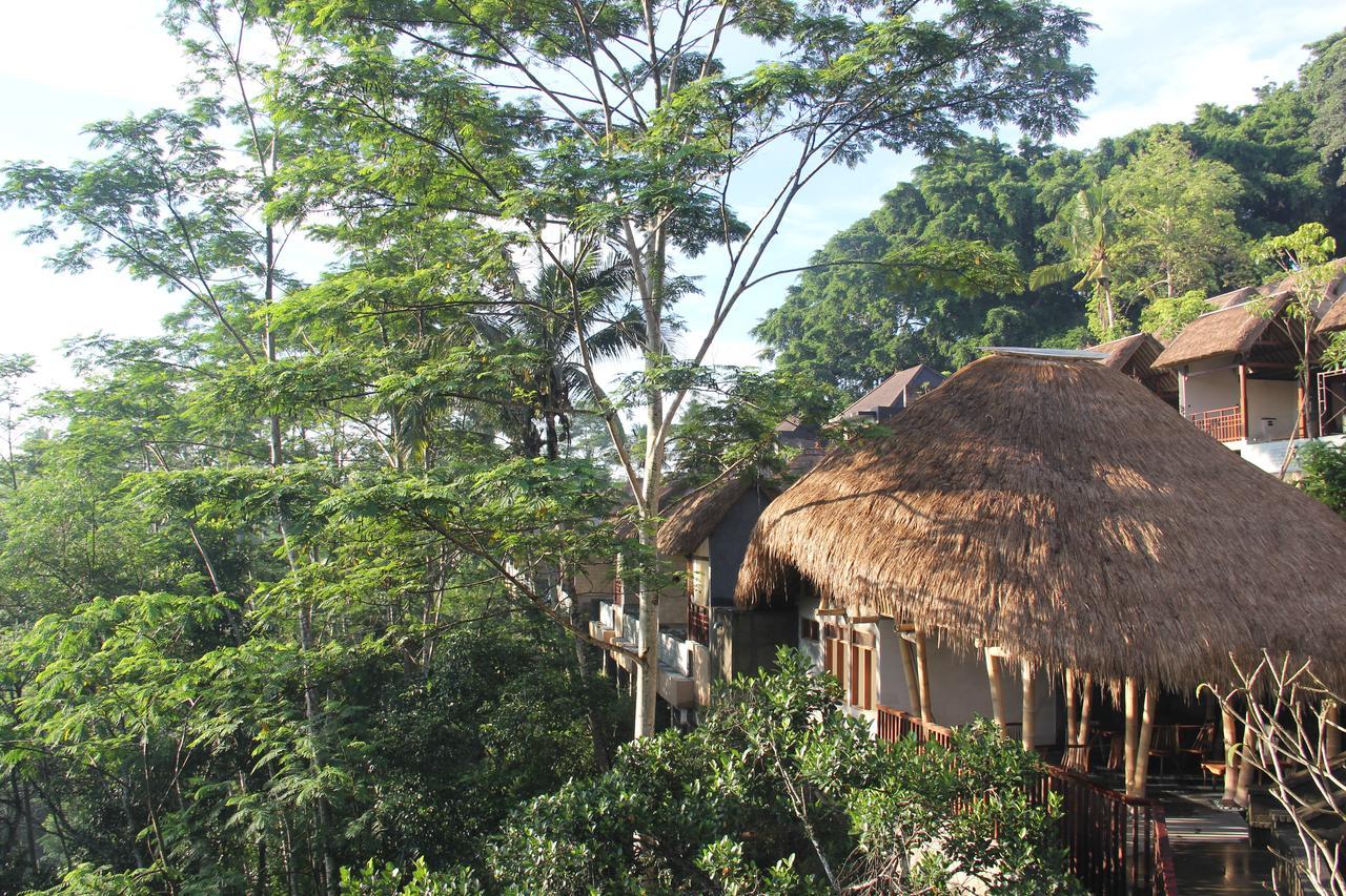 Tejaprana Resort & Spa Ubud Exteriér fotografie The resort's bungalows